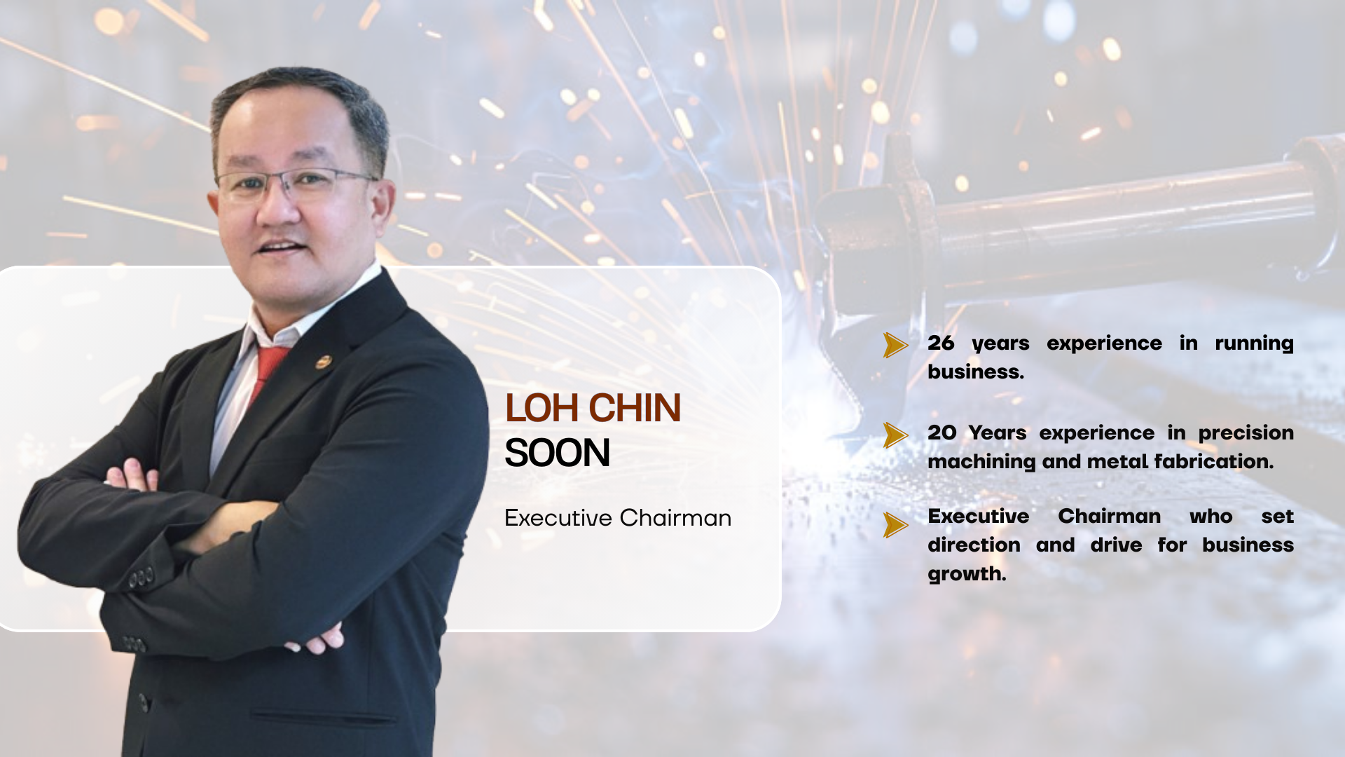 blue and red modern creative director portfolio presentation (21)